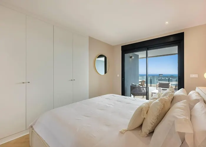 Fancy And Minimalist Flat In L Sea Views Appartement