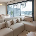 Fancy And Minimalist Flat In L Sea Views Estepona
