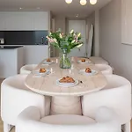 Fancy And Minimalist Flat In L Sea Views Apartment Estepona