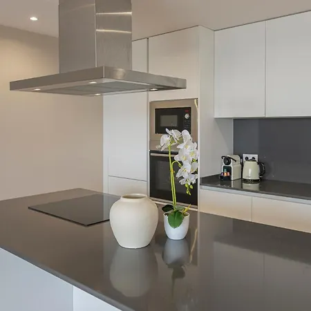 Fancy And Minimalist Flat In L Sea Views