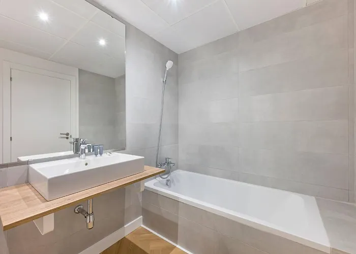 Fancy And Minimalist Flat In L Sea Views * Estepona